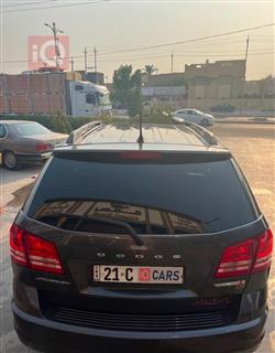 دودج جورني